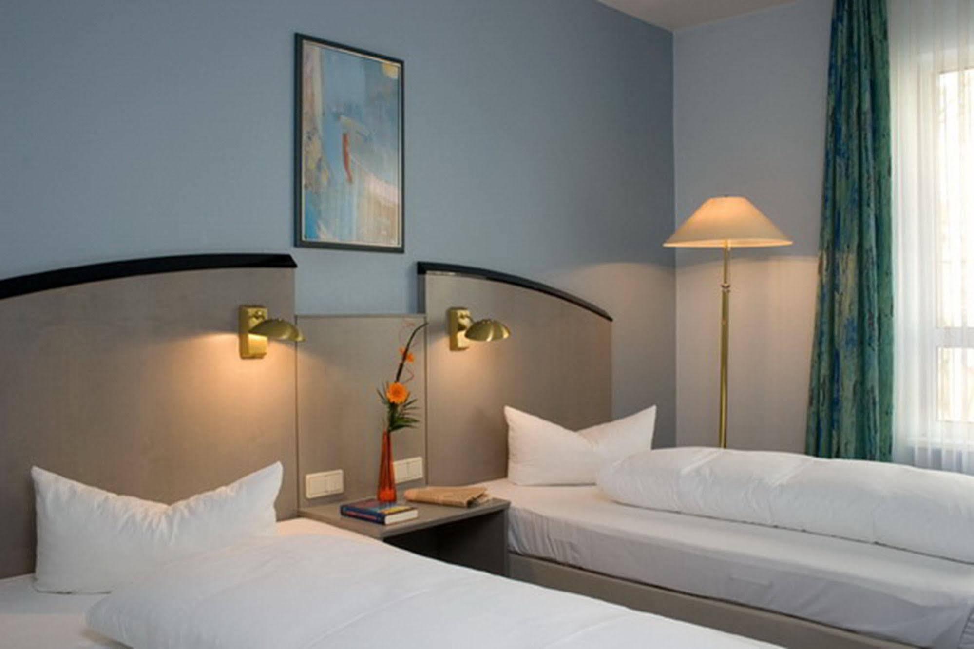 Hotel Alt Tempelhof Berlín Habitación foto