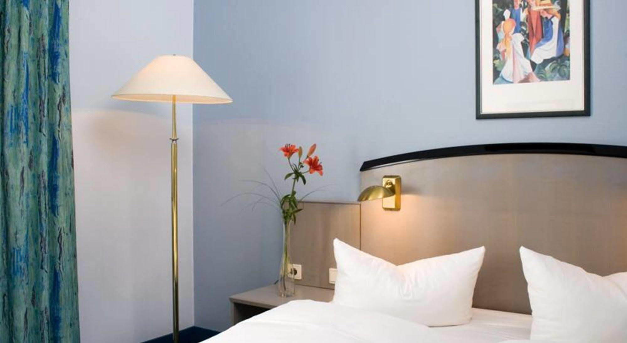 Hotel Alt Tempelhof Berlín Habitación foto